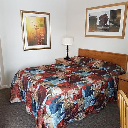 ווסאגה ביץ' Lakeview Resort Motel מראה חיצוני תמונה