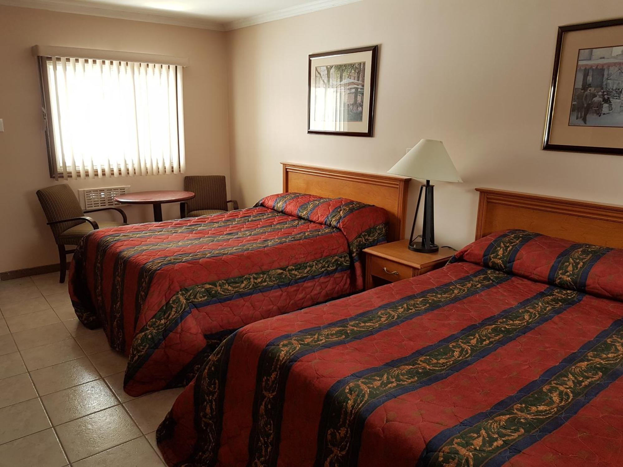 ווסאגה ביץ' Lakeview Resort Motel חדר תמונה